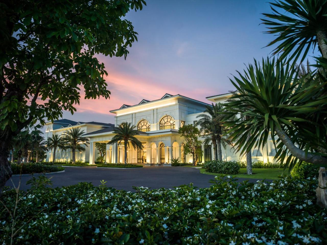 Melia Vinpearl Cam Ranh Beach Resort Zewnętrze zdjęcie